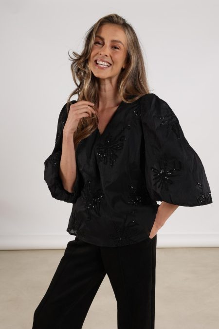 Nukus Delilah Blouse Embroidery Nkf02001 Blouse 5 Black