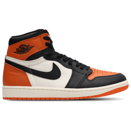 Jordan Aj1 Retro High Og Sneakers Heren - Zwart - Maat 45 - Leer