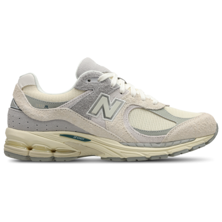 New Balance 2002R Sneakers Heren - Beige - Maat 41.5 - Synthetisch