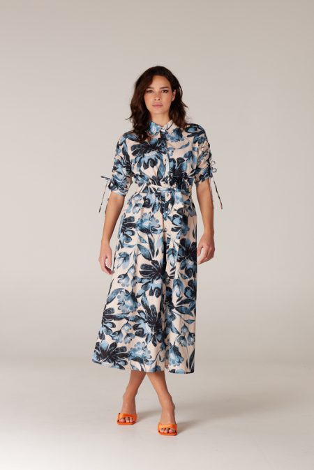 Jansen Amsterdam Dandeli doorknoopjurk met bloemendessin sky blue