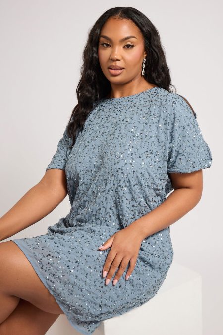 Luxe Shiftjurk Met Versiering & Capemouwen In Lichtblauw