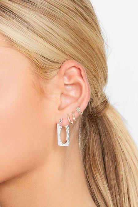 Set Van Drie Paar Geometrische Oorringen In Zilver