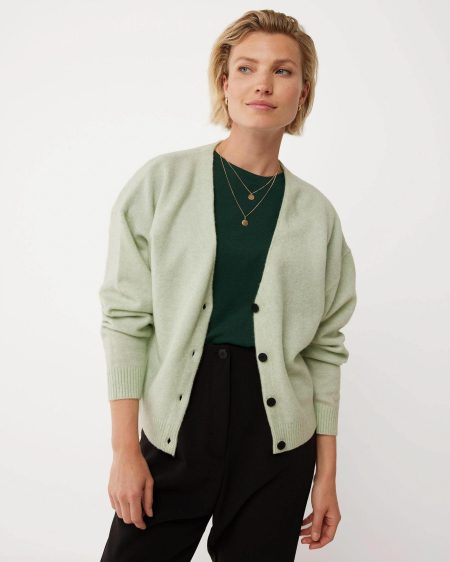 V-neck knitted pullover Light Green