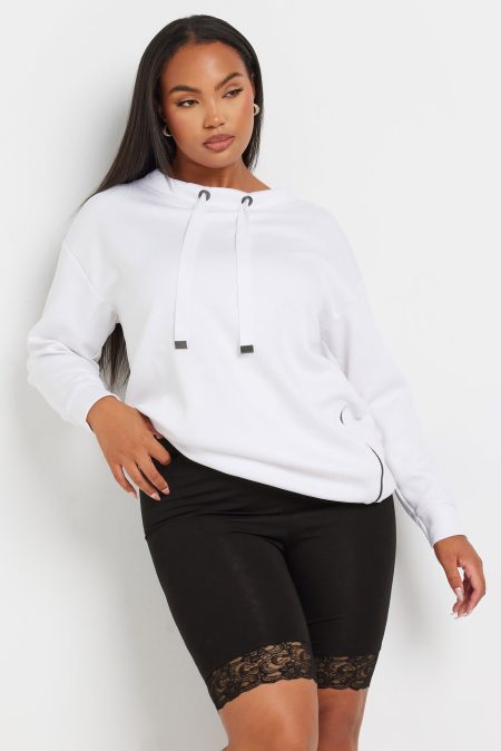 Short Met Sierkant In Zwart