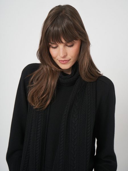 Warme kabelsjaal van merinowol - eén maat comfort