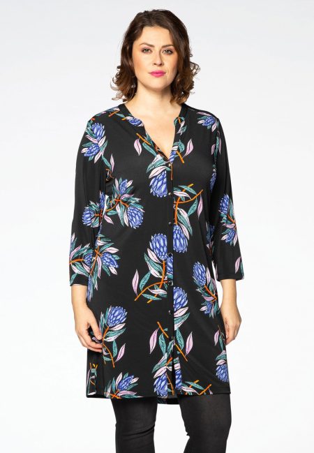 8324718_8324718-210-MC