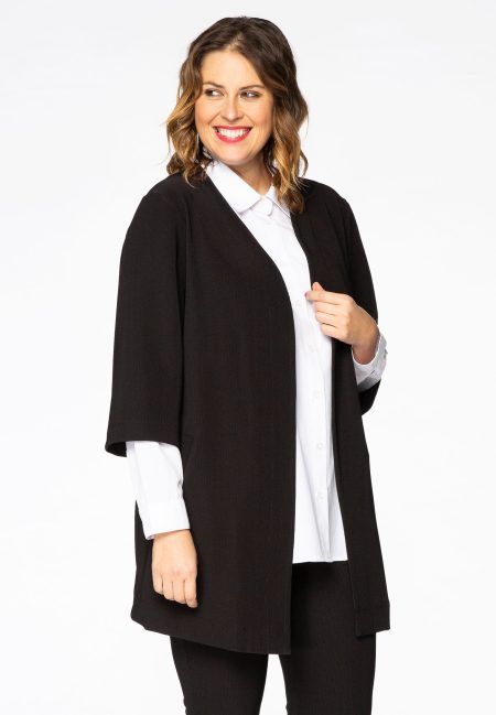 8912683_8912683-210-MC