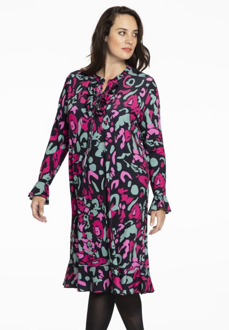 8917713_8917713-210-MC