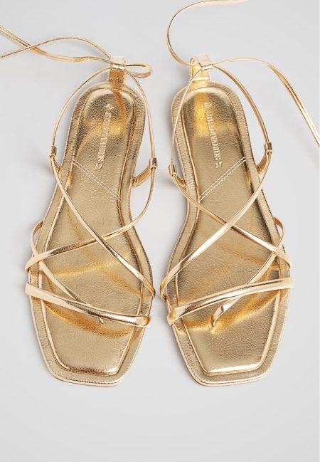 Stradivarius Metallic platte sandaal  GOUD 36