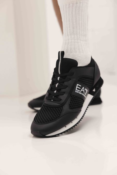 Emporio Armani EA7 Black & White Sneakers Heren Zwart - Maat 45 1/3 - Kleur: Zwart | Soccerfanshop