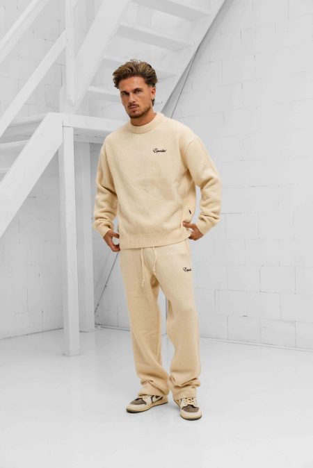 Equalité Fluffy Knit Trainingspak Heren Gebroken Wit - Maat M - Kleur: Gebroken WitBruin | Soccerfanshop