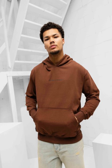 Family First Milano Basic Hoodie Heren Bruin - Maat L - Kleur: Bruin | Soccerfanshop