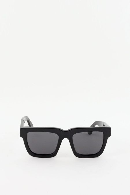 Golden Goose zonnebril GUA00671.A000652.90300 black/black