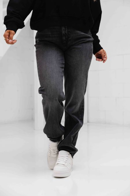 Guess High Raise Mom Jeans Dames Donkergrijs - Maat 30 - Kleur: Donkergrijs | Soccerfanshop