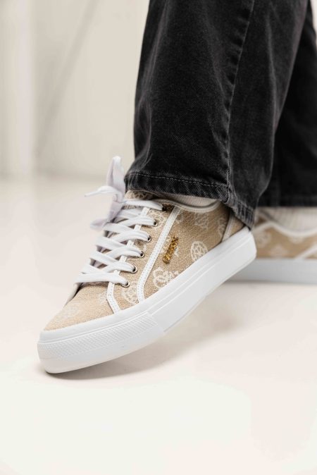 Guess Logo Lage Sneakers Dames Bruin/Wit - Maat 40 - Kleur: WitBruin | Soccerfanshop