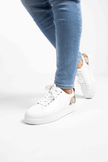 Guess Low Sneakers Dames Wit - Maat 36 - Kleur: Wit | Soccerfanshop