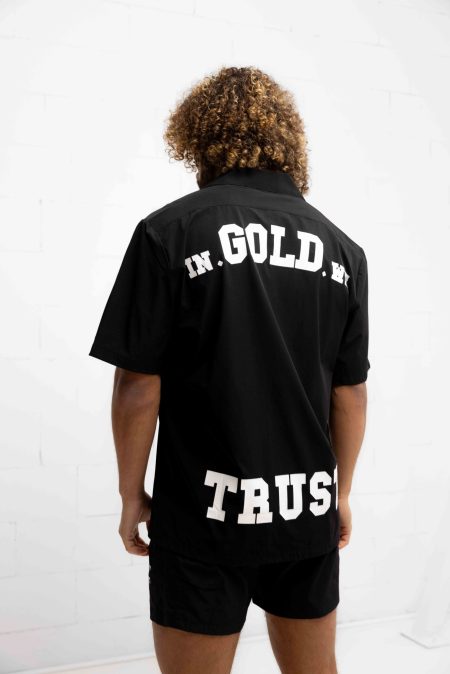 In Gold We Trust The Beach Blouse Heren Zwart - Maat XXL - Kleur: Zwart | Soccerfanshop