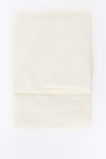 Lisa Yang shawl Paris 401529 cream