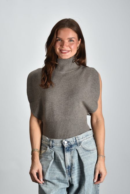 Lisa Yang top Zaya 2024225 truffle