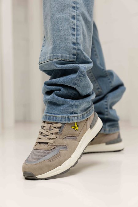 Lyle & Scott Runner 02 Sneakers Heren Beige - Maat 45 - Kleur: Beige | Soccerfanshop