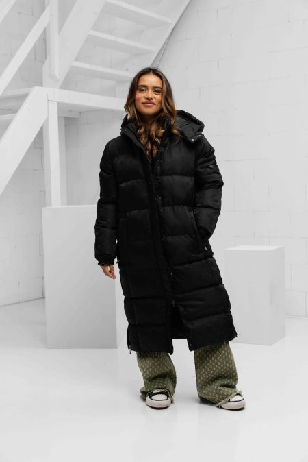 Malelions Monogram Long Puffer Winterjas Dames Zwart - Maat XL - Kleur: Zwart | Soccerfanshop