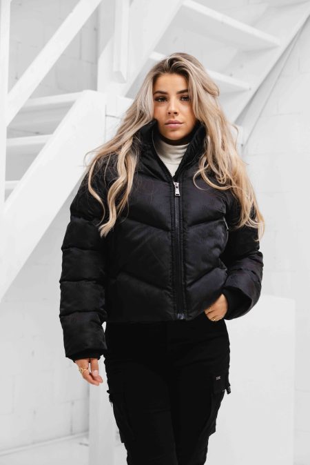 Malelions Monogram Puffer Winterjas Dames Zwart Gratis Malelions Muts & Sjaal t.w.v €90 - Maat L - Kleur: Zwart | Soccerfanshop