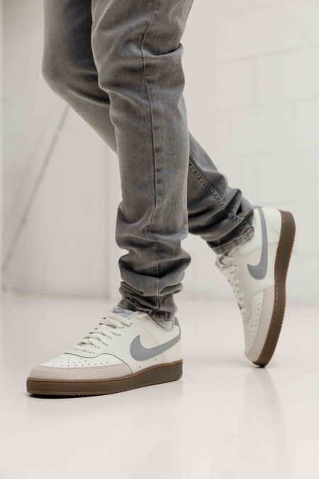 Nike Court Vision Low Sneakers Heren Wit/Grijs - Maat 45 - Kleur: WitBruinGrijs | Soccerfanshop