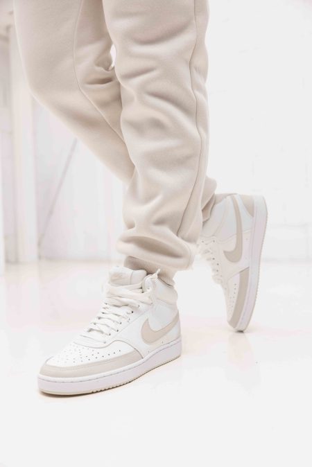 Nike Court Vision Mid Sneakers Dames Wit/Beige - Maat 40 - Kleur: BeigeWit | Soccerfanshop