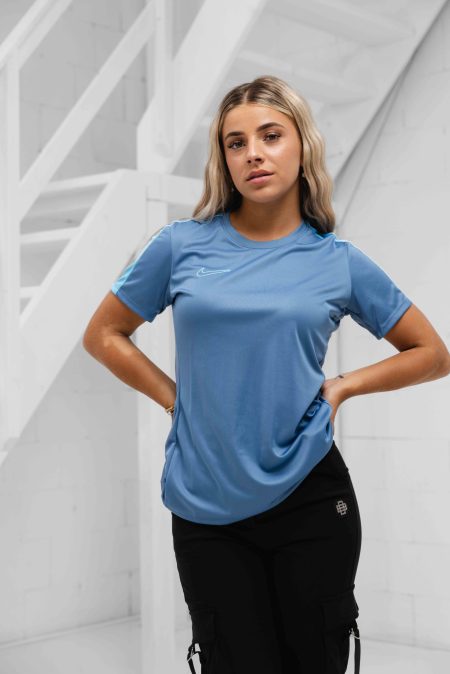 Nike Dri-fit Academy T-Shirt Dames Blauw - Maat S - Kleur: Blauw | Soccerfanshop