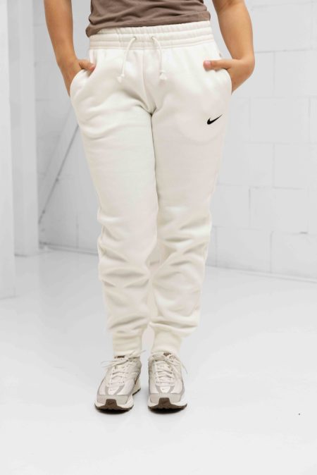 Nike Sportswear Phoenix Fleece Trainingsbroek Dames Wit - Maat L - Kleur: Wit | Soccerfanshop