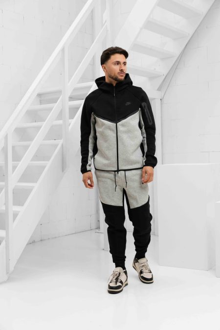 Nike Tech Fleece Trainingspak Heren Grijs/Zwart - Maat XS - Kleur: ZwartGrijs | Soccerfanshop