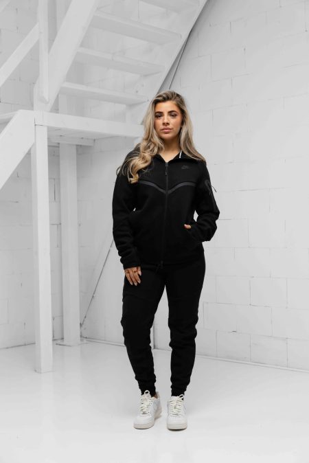 Nike Tech Fleece Trainingspak Dames Zwart - Maat XS - Kleur: Zwart | Soccerfanshop