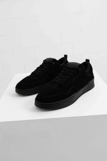 Off The Pitch Fullstop Suede Sneakers Heren Zwart - Maat 42 - Kleur: Zwart | Soccerfanshop