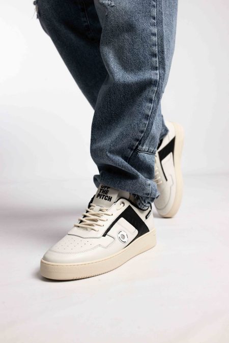 Off The Pitch Sky Force Sneakers Heren Wit/Zwart - Maat 42 - Kleur: WitZwart | Soccerfanshop