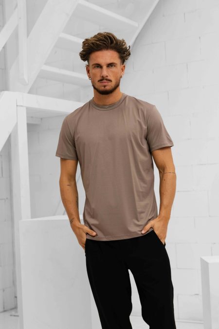 Richesse Essential T-Shirt Heren Lichtbruin - Maat M - Kleur: Lichtbruin | Soccerfanshop