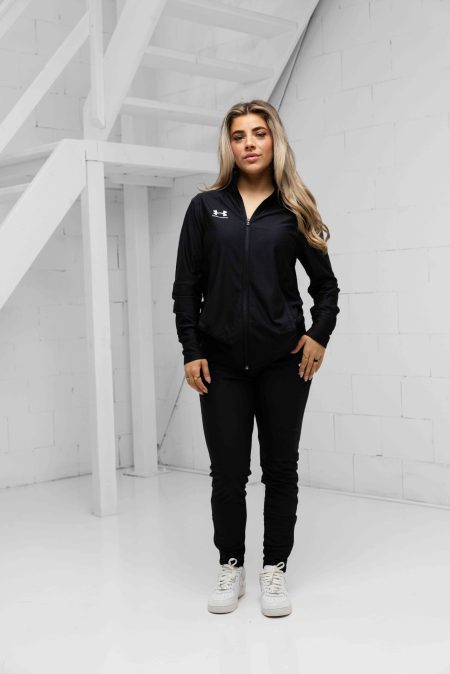 Under Armour Challenger Trainingspak Dames Zwart - Maat XXS - Kleur: Zwart | Soccerfanshop