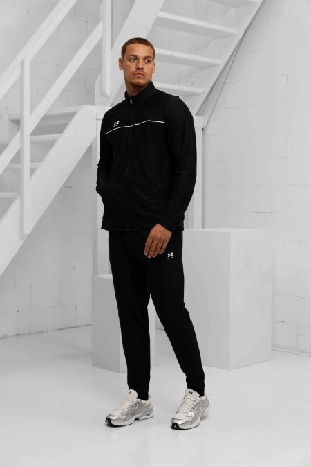 Under Armour Challenger Trainingspak Heren Zwart/Wit - Maat XXL - Kleur: Zwart | Soccerfanshop