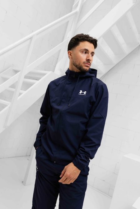Under Armour Woven Windbreaker Heren Donkerblauw (kopie) - Maat XL - Kleur: Donkerblauw | Soccerfanshop