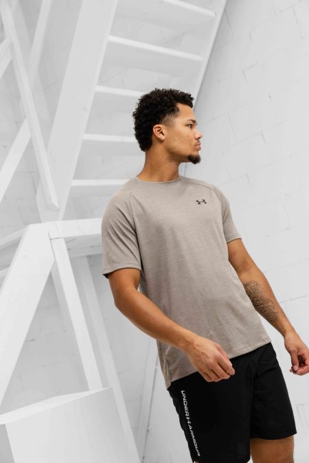 Under Armour Tech Textured T-Shirt Heren Bruin - Maat XXL - Kleur: Bruin | Soccerfanshop
