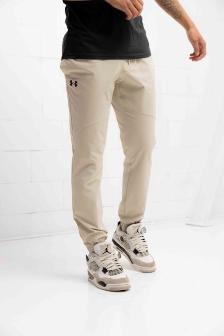 Under Armour Stretch Woven Trainingsbroek Heren Beige - Maat XS - Kleur: Beige | Soccerfanshop