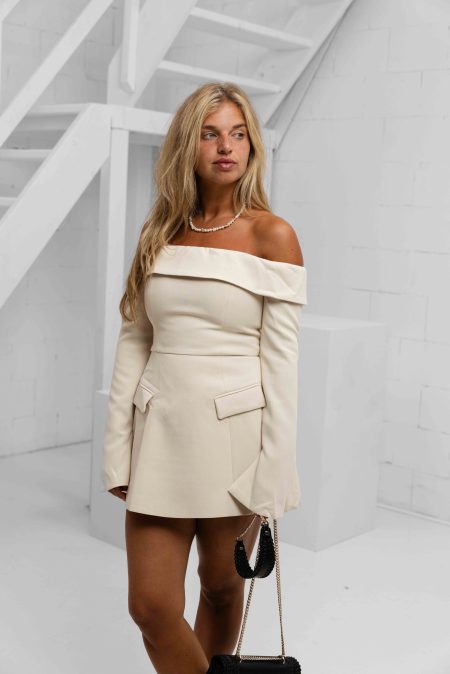 Unique The Label Emily Jurk Dames Beige - Maat L - Kleur: Beige | Soccerfanshop