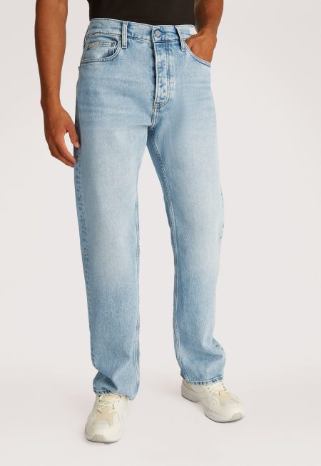 Calvin Klein Standard Straight Jeans