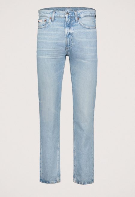Calvin Klein Standard Straight Jeans