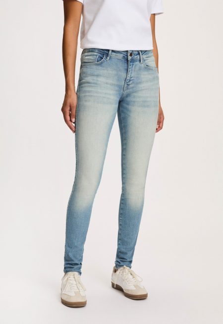 Silvercreek Cassy Mid Waist Skinny Jeans