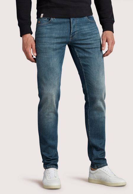 Cast Iron Shiftback Tapered Jeans