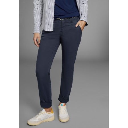 KangaROOS Chino in smal model