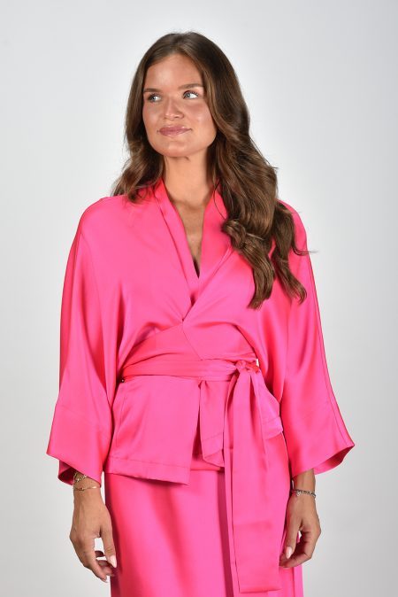 Sea Me Happy kimono-stijl top Alaya Satin met v-hals roze