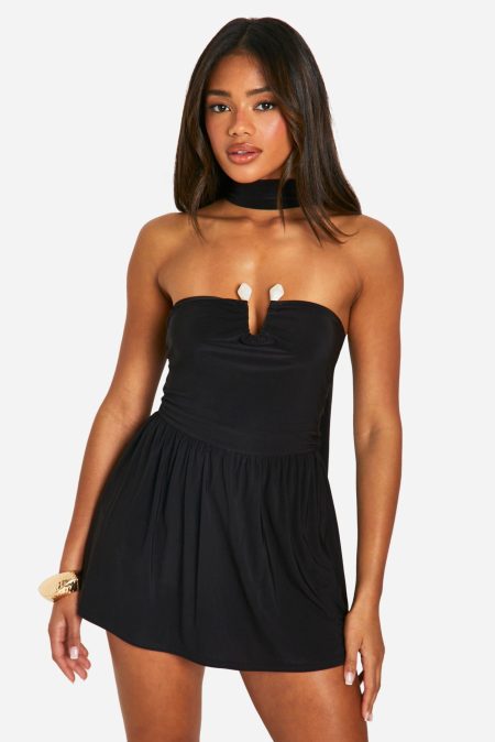 Strakke Strapless Romper Met Gedrappeerde Open Rug