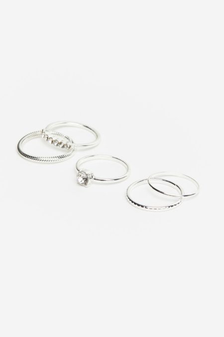 H & M - Set van 5 metalen ringen - Zilver