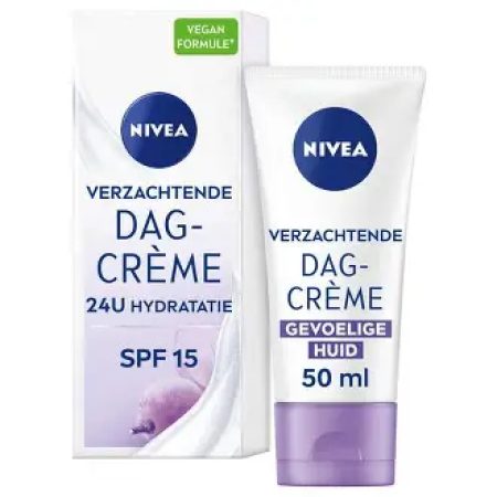 Nivea Nivea Essentials dagcrème sensitive SPF15 50 ML